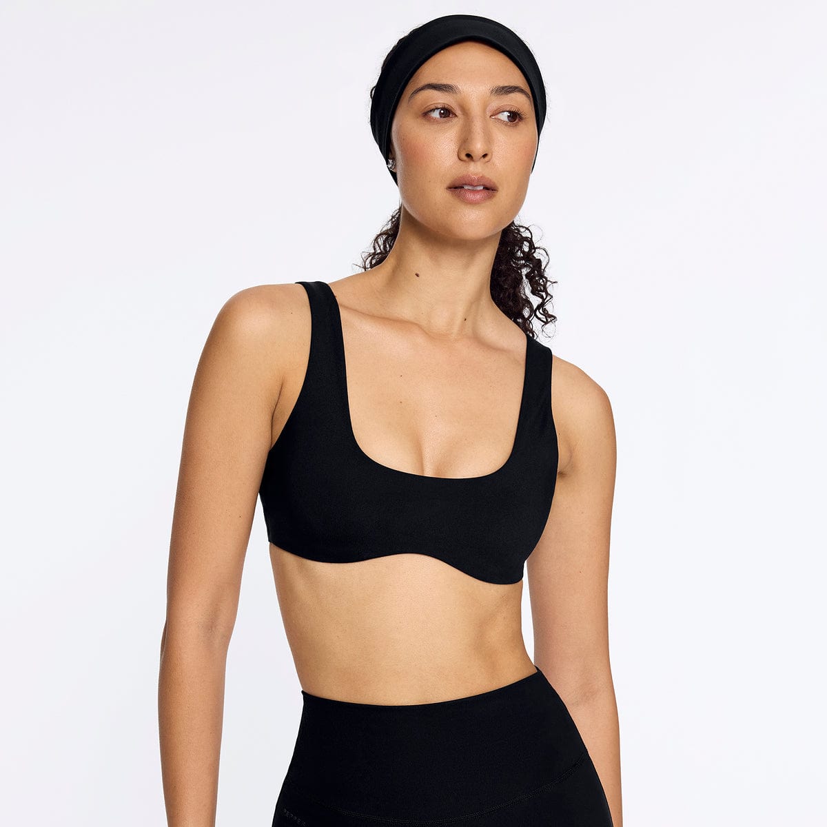 Sculpting Contour Bra Black