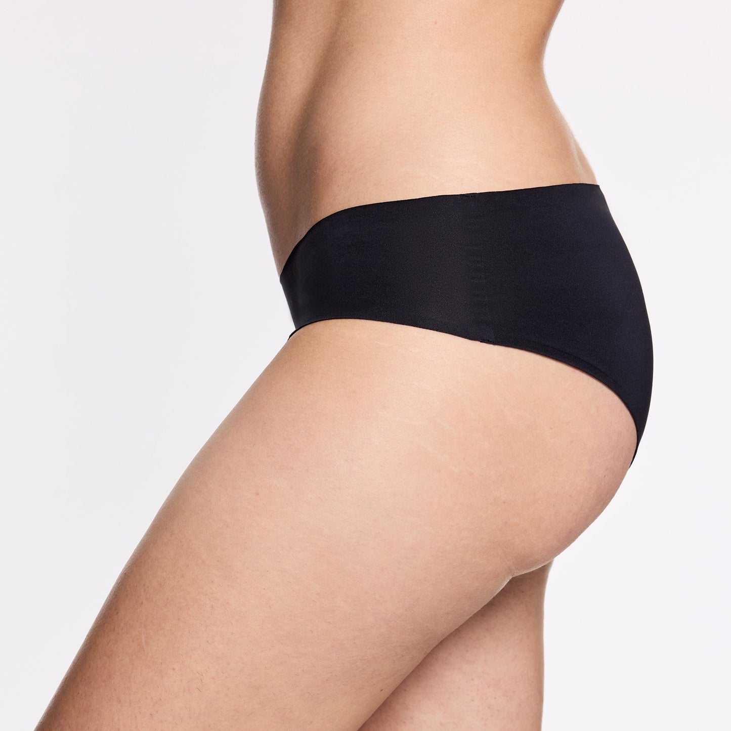 Simply Smooth No Show Hiphugger Black