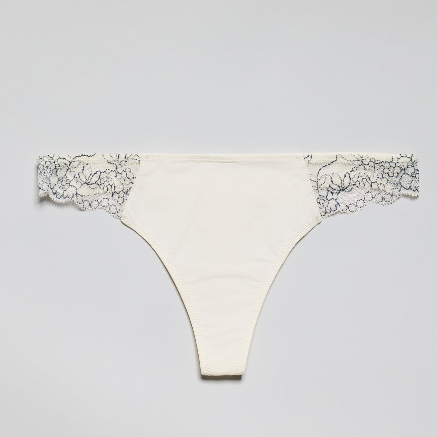 Smooth Lace Thong Ecru Two-Tone